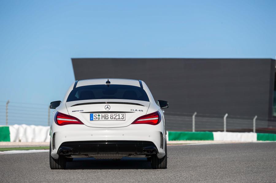  Mercedes-AMG CLA45 4Matic 2016 года  (фото 30 из 40)